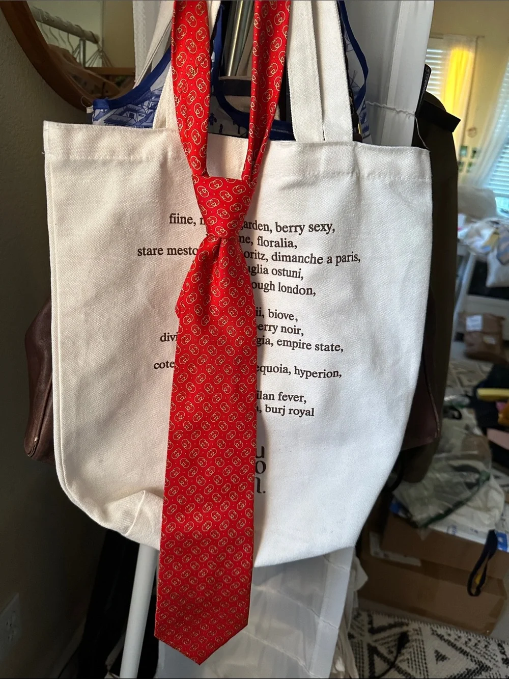 Designer Gucci Red Silk Tie with Subtle Logo Medallions